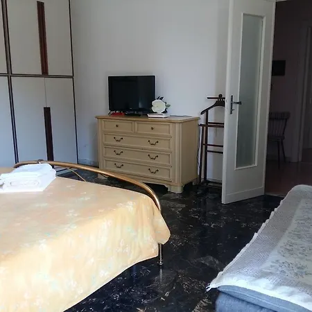 Pensión Paradiso Dei Pappagalli Génova